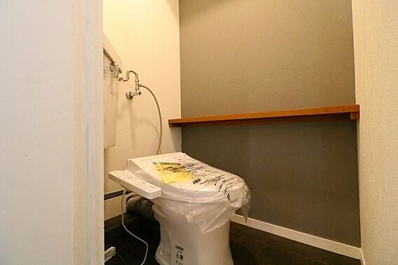 【toilet...