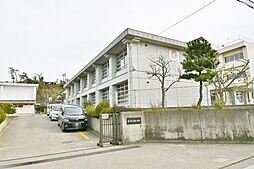 [周辺] 藤沢市立片瀬小学校まで1368m