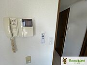 TVモニターホンで訪問者を確認できます。