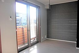 サンフォレスト　C棟 101 1階1LDKのリビング/ダイニング