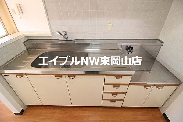 バイオレットヒルズ ｜岡山県岡山市中区原尾島4丁目(賃貸マンション3LDK・2階・70.20㎡)の写真 その5