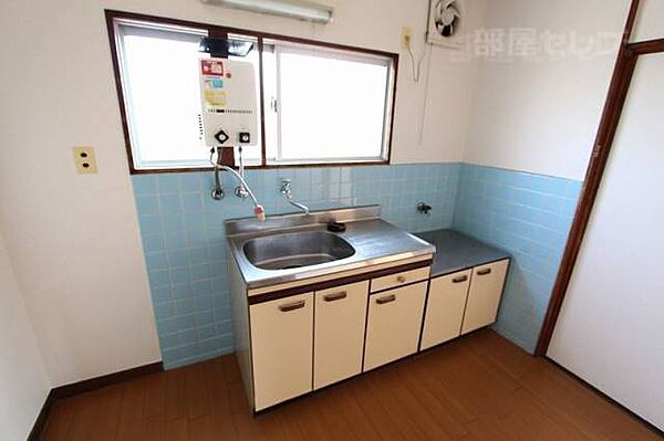 江口マンション四女子 ｜愛知県名古屋市中川区四女子町4丁目(賃貸マンション2DK・3階・40.00㎡)の写真 その5