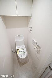 [トイレ] 温水洗浄便座付きのトイレです！設備は新品に交換済みですので気持ちよくお住まい頂けます！