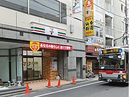 [周辺] セブンイレブン横浜綱島駅北口店まで97m いつでも、いつの時代も、あらゆるお客様にとって「便利な存在」であり続けたい。