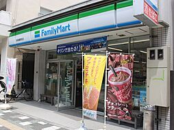 [周辺] 【コンビニエンスストア】ファミリーマート 新板橋駅前店まで37ｍ