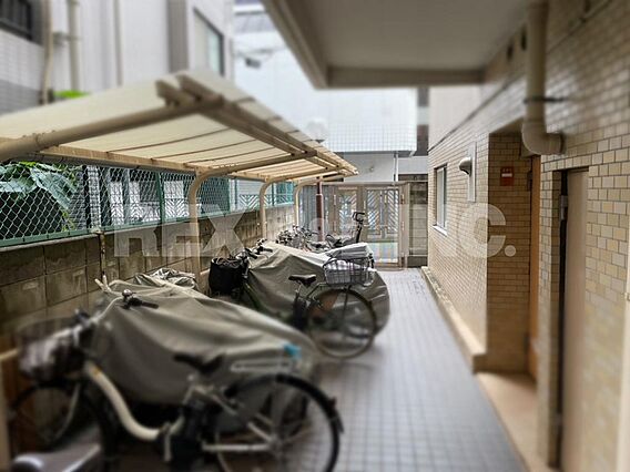 駐輪場