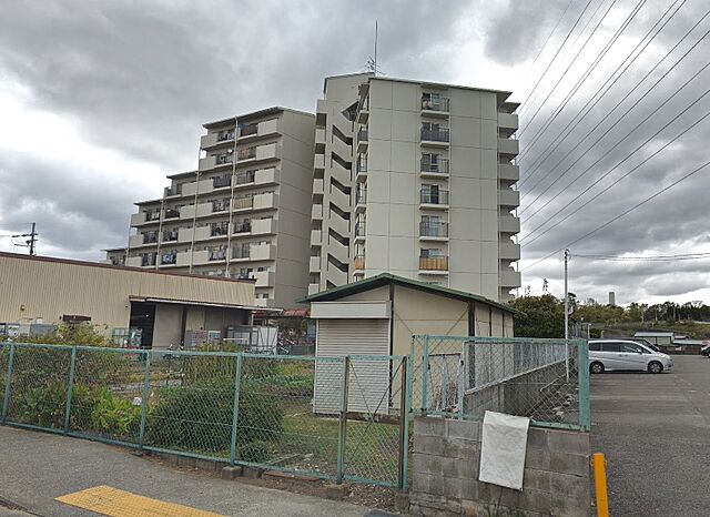 ホームズ ペット可 2沿線利用可能 日商岩井第11緑地マンション 豊中市 北大阪急行電鉄 緑地公園駅 バス3分 若北会館前下車 徒歩1分の中古マンション 物件番号 0140054 0000099