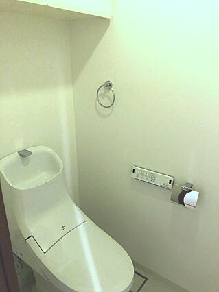 上部に棚がつい...