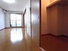 室内：室内