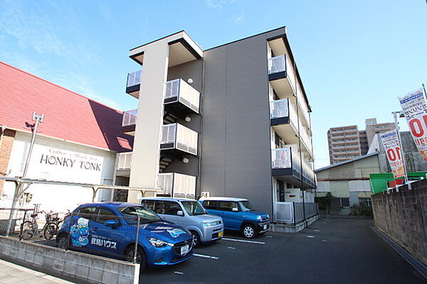 岡山県岡山市北区西古松西町(賃貸マンション1K・3階・20.81㎡)の写真 その1