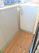 南向きバルコニーで日当たり良好です。