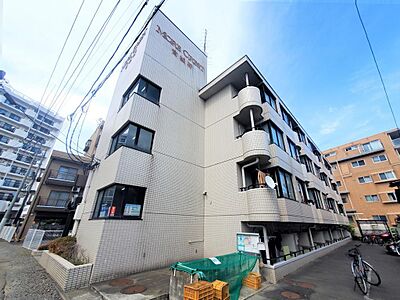 外観：RC造4階建てマンション