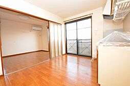 メルシー　V 201 2階3DKのリビング/ダイニング