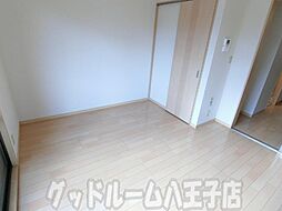 [寝室] コンフォートヨコタの写真　お部屋探しはグッドルームへ