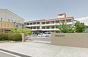 宇野中学校 生徒数は約335名、教員数は29名です！HPで中学校教育評価を見ることができます♪ 1200m