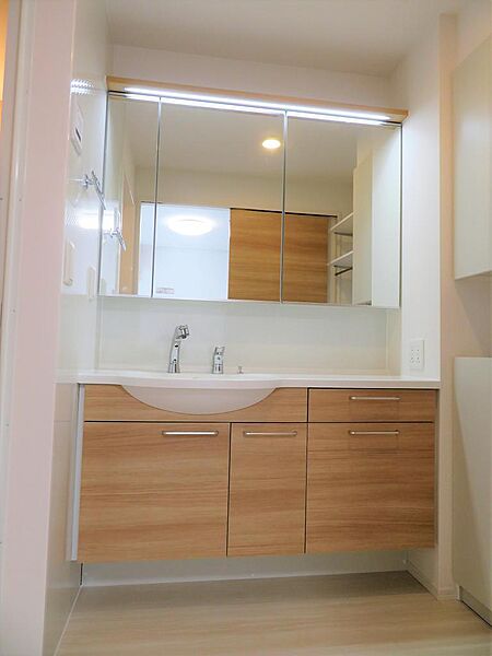 apartment 栃木県小山市城北３丁目
城北の賃貸情報を見る
物件地図