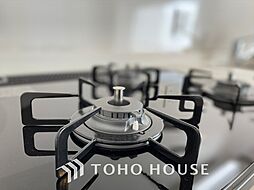[キッチン] お掃除がしやすい設計になっており、家事の効率を上げます。