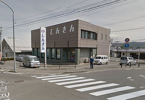 画像19:上田信用金庫大屋支店（1887m）