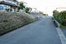 外観：前面道路含む現地写真