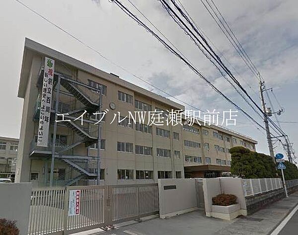 画像22:岡山市立横井小学校 375m