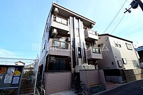 大阪府寝屋川市萱島桜園町（賃貸マンション1LDK・1階・27.50㎡） その1