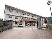 篠崎中学校(1、000m)