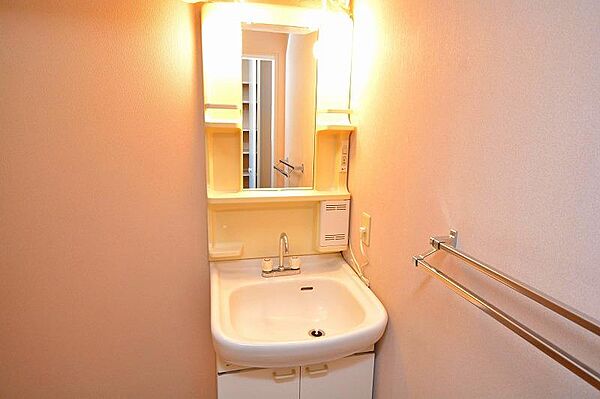 apartment 群馬県みどり市笠懸町阿左美548-1
笠懸町阿左美の賃貸情報を見る
物件地図