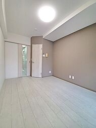 イーストアベニュー