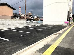 法勝寺町月極駐車場