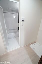 [洗面] 洗濯機置き場も広めのスペースを確保しております！是非、現地にてスペースを確認してみてください！