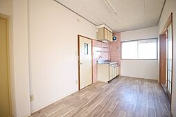 居間