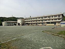 [周辺] 鎌倉市立玉縄小学校まで1377m、学校教育目標：玉縄の子ども「つよく　やさしく　かしこく　そして　じょうぶな子ども」