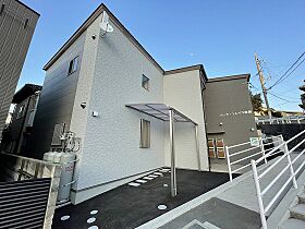 広島県安芸郡府中町鹿籠1丁目（賃貸アパート1R・2階・24.53㎡） その1