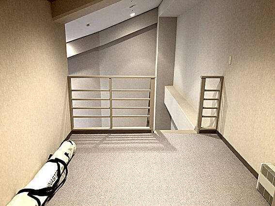 別角度から見た...