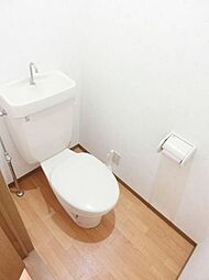 [トイレ] シンプルなトイレです