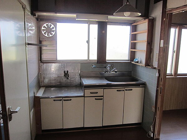 detached 福島県伊達市保原町大立目字北屋敷
保原町大立目の賃貸情報を見る
物件地図