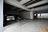 駐車場：敷地内駐車場、空き状況要確認。
