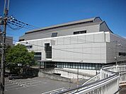 和歌山市民図書館まで468m