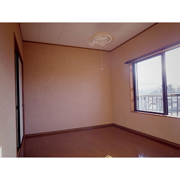 かえで荘 ｜長野県小諸市大字柏木(賃貸アパート2K・1階・38.00㎡)の写真 その3
