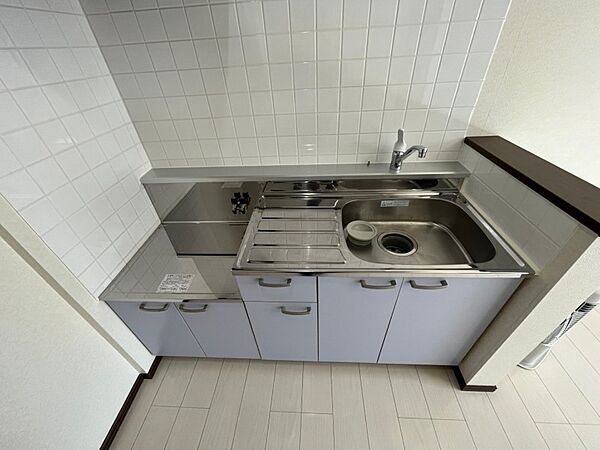 画像8:キッチンはスペースも広々していて使いやすそうですよ！