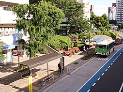 [周辺] 【便利なバス便】朝も混まないですし本数も多く便利です。品川駅行、大井町駅行、大森駅行がでています。