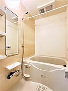 追い焚き機能付きのお風呂です。