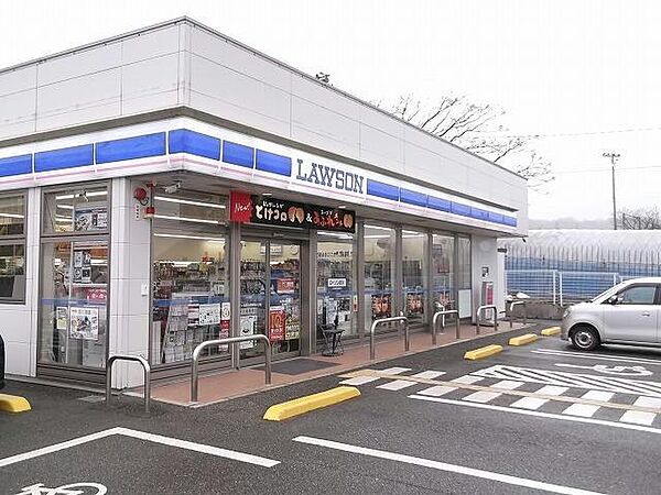 画像18:ローソン鳥取浜坂団地入口店466m