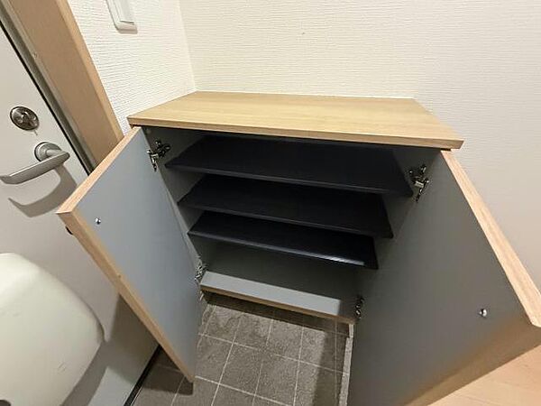 収納