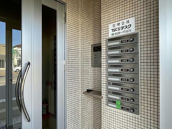 建物エントランス