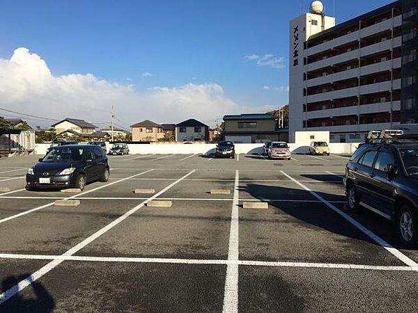 グランヴィア　タニヤ 101｜徳島県鳴門市撫養町北浜字宮の東(賃貸マンション3LDK・1階・83.95㎡)の写真 その3