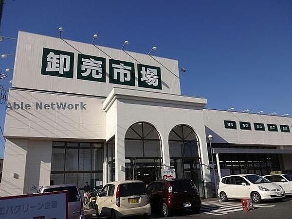 画像20:ジャパンミート卸売市場古河店681m