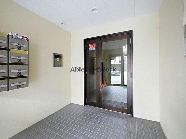 建物エントランス