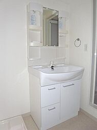 ケフィーズ・クニミ