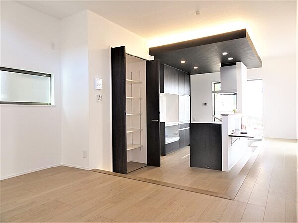 リビング/ダイニング